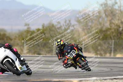 media/Dec-07-2025-CVMA (Sun) [[3e7d2de5dc]]/Race 5-Formula UL-CVMA Hooligans-American Thunder/